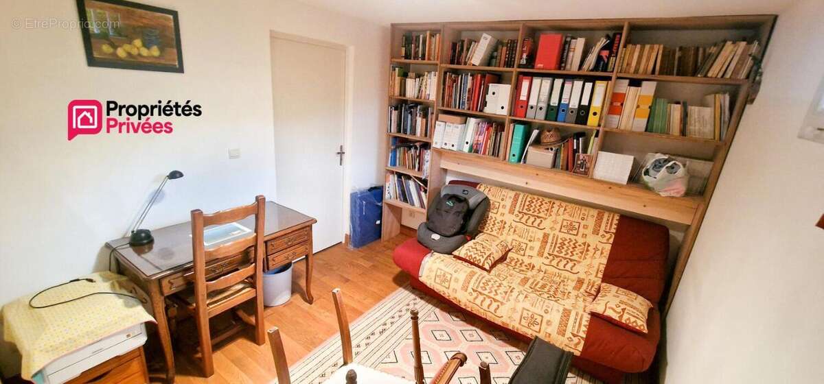 Pavillon de 139 m² - 6 pièces et 4 chambres sur sous-sol - terrain de 1486 m² - photo 13