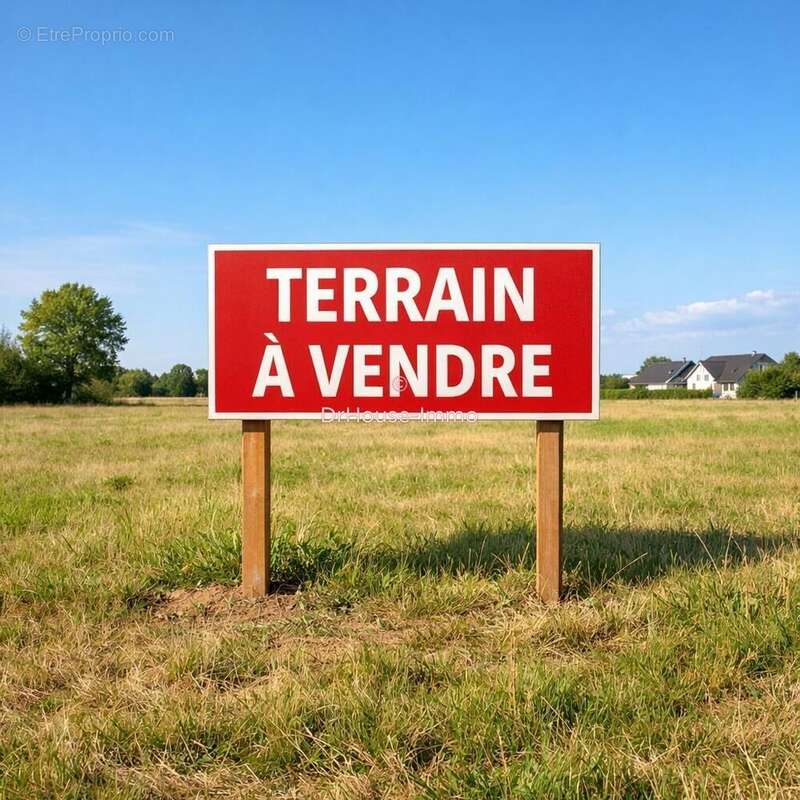 Terrain à YVRAC