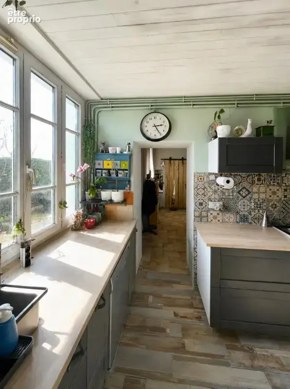 Charmante maison familiale, 5 chambres,  Terrain clos et arboré de 645 m² - photo 8