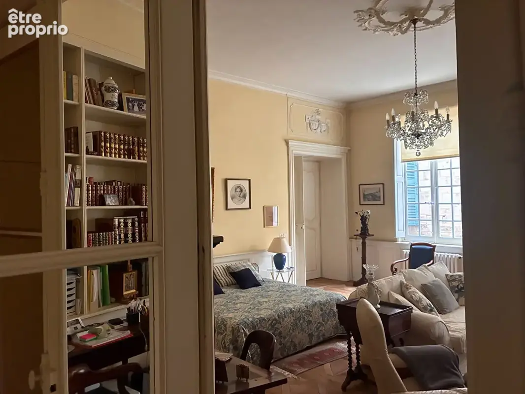 Appartement d'exception et de prestige du XVIII ème de 213 m2 - photo 28