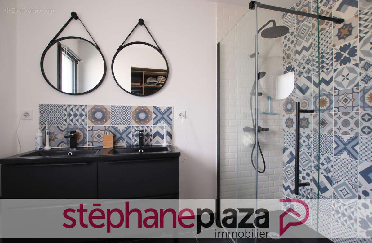 Maison à VAL-D&#039;IZE