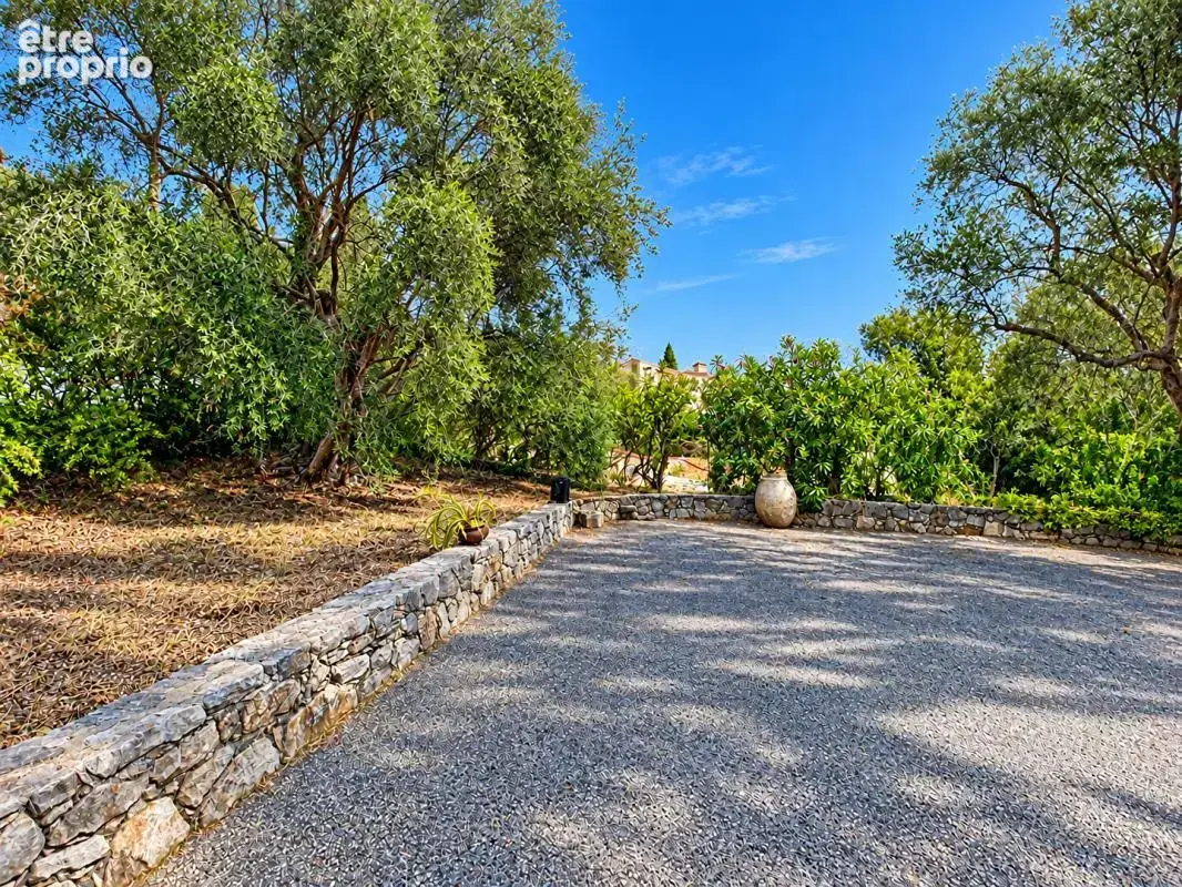 Terrain - PC Villa, piscine, Garage. Vue Mer, Proche Village - photo 10
