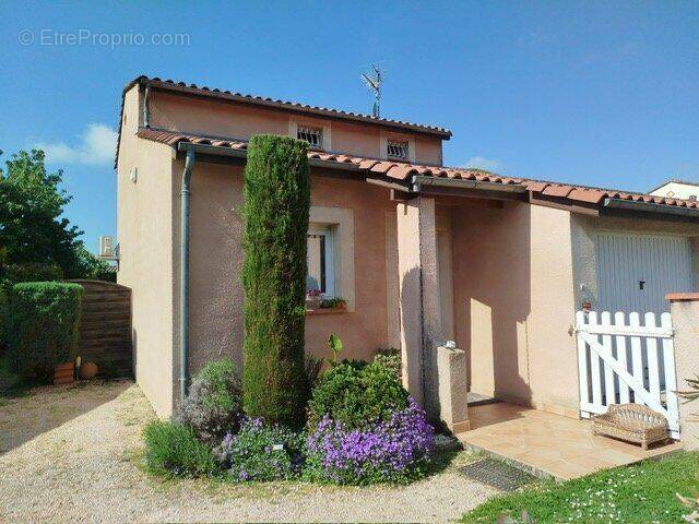 Photo 1 - Maison à LA SALVETAT-SAINT-GILLES