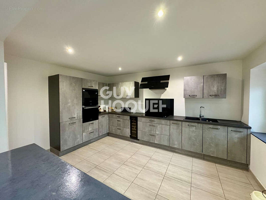 Maison à NEUVES-MAISONS