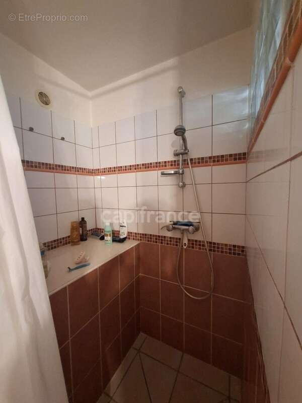 Maison à LES TROIS-ILETS