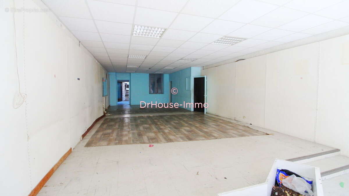 Commerce à MARSEILLE-5E