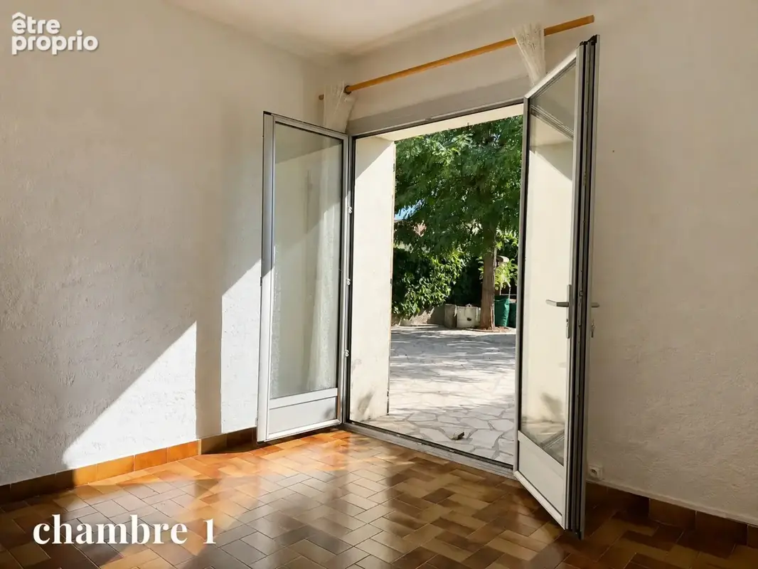 Maison de plain-pied avec jardin et jacuzzi au cœur de Poilhes – 78 m² - photo 8