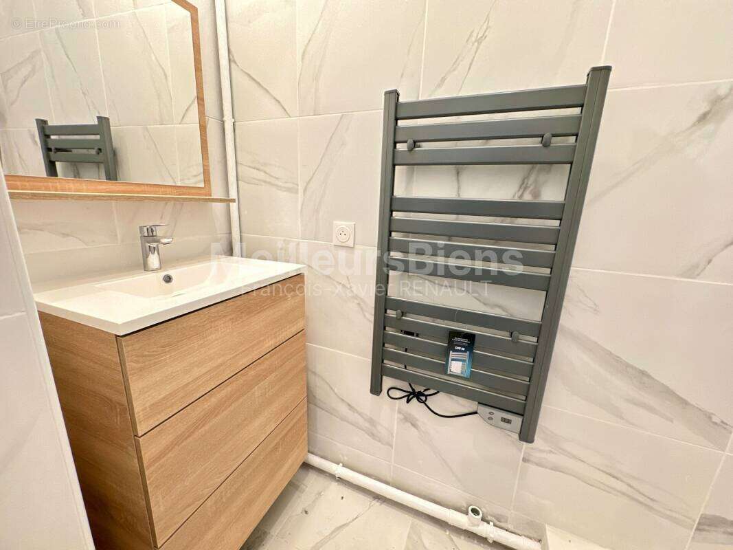 Maison à SAINT-MARTIN-DU-TERTRE