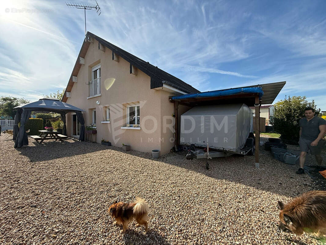Maison à BEAULIEU-SUR-LOIRE