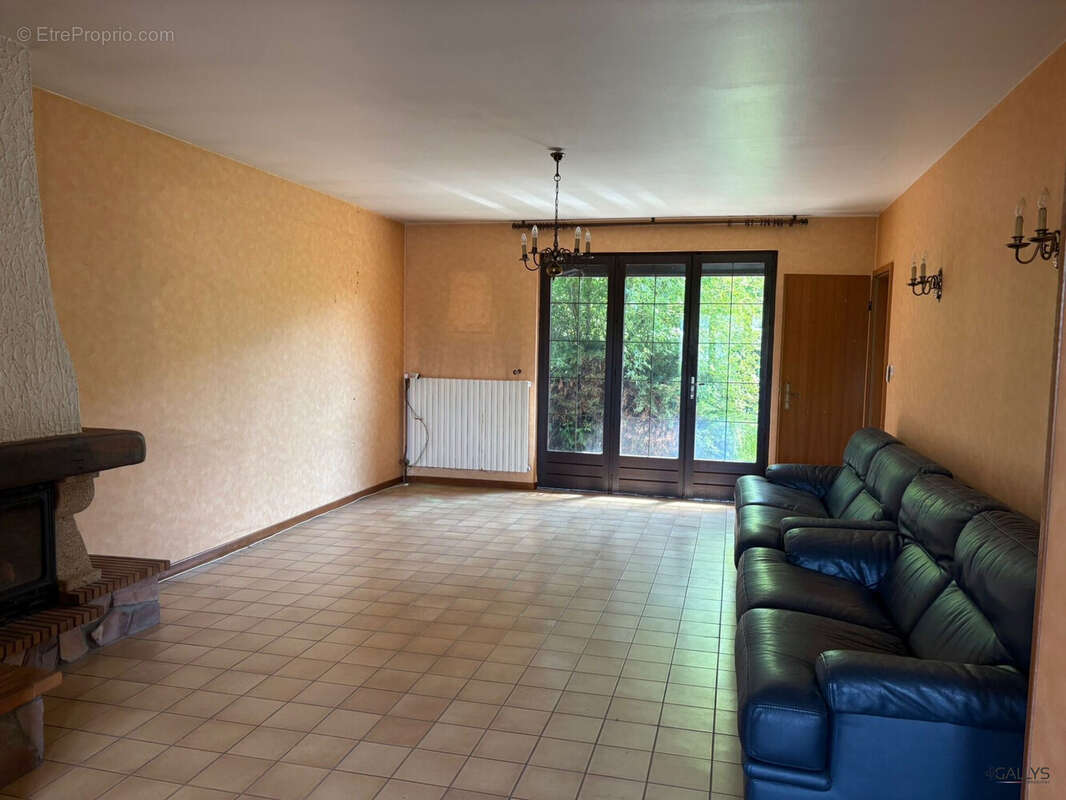Maison à MECLEUVES