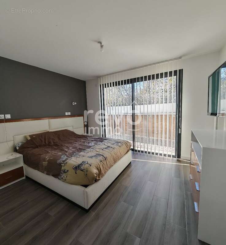 Maison à VILLARS-LES-DOMBES