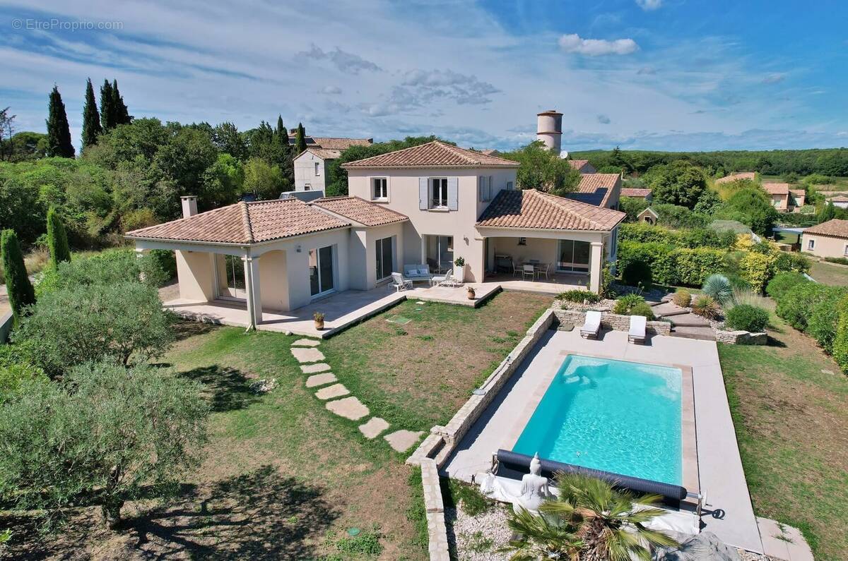 Maison à UZES