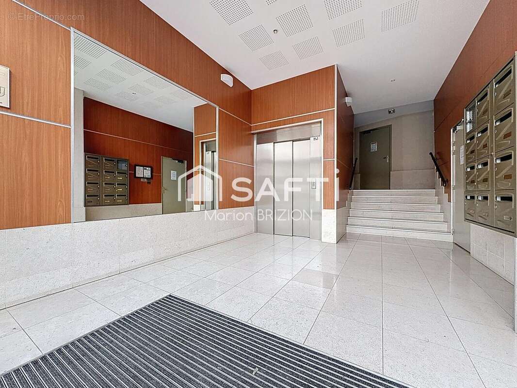 Photo 9 - Appartement à REIMS