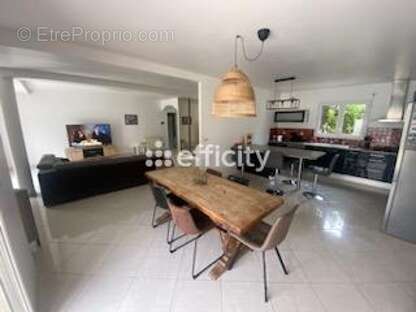 Maison à LORIOL-SUR-DROME