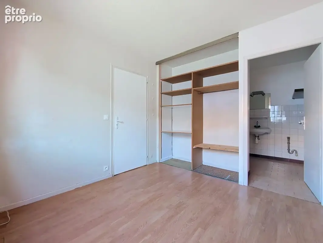 ANNECY - Avenue d'Aléry - T2 au 5ème étage avec balcon - photo 7