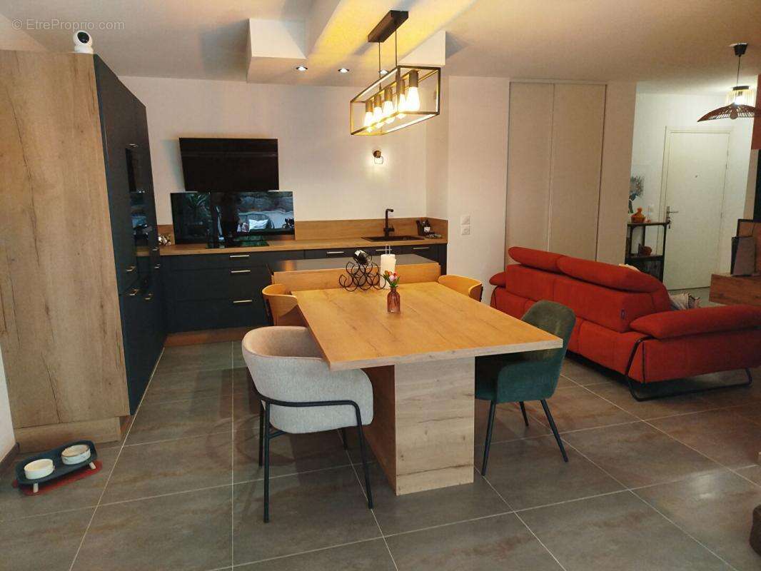 Appartement à MARSEILLE-12E