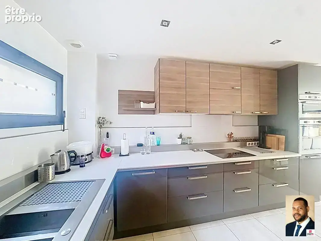 Maison contemporaine de 2011 - DPE B - photo 3