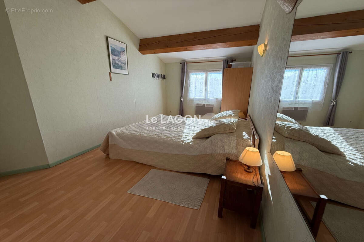 Maison à SAINT-CYPRIEN