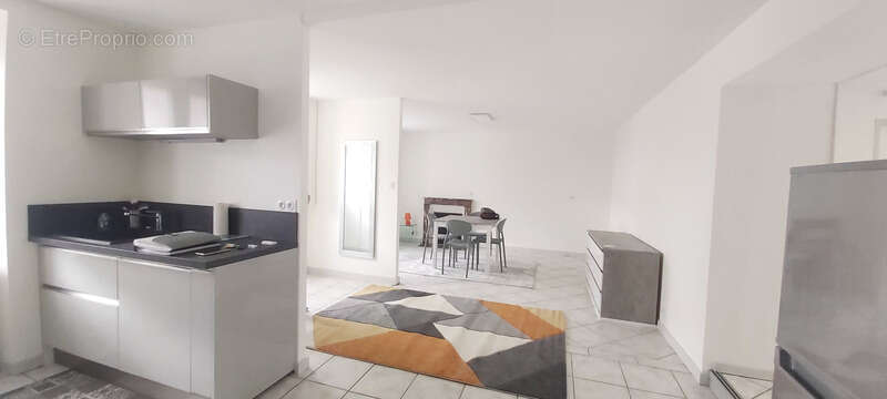 Maison à SAINT-JUNIEN