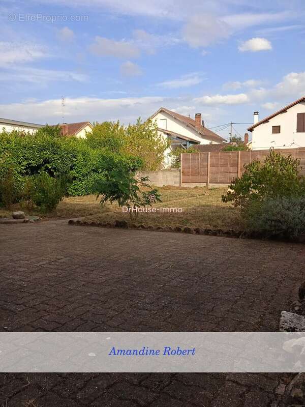 Maison 78 m² à Bergerac  - photo 16