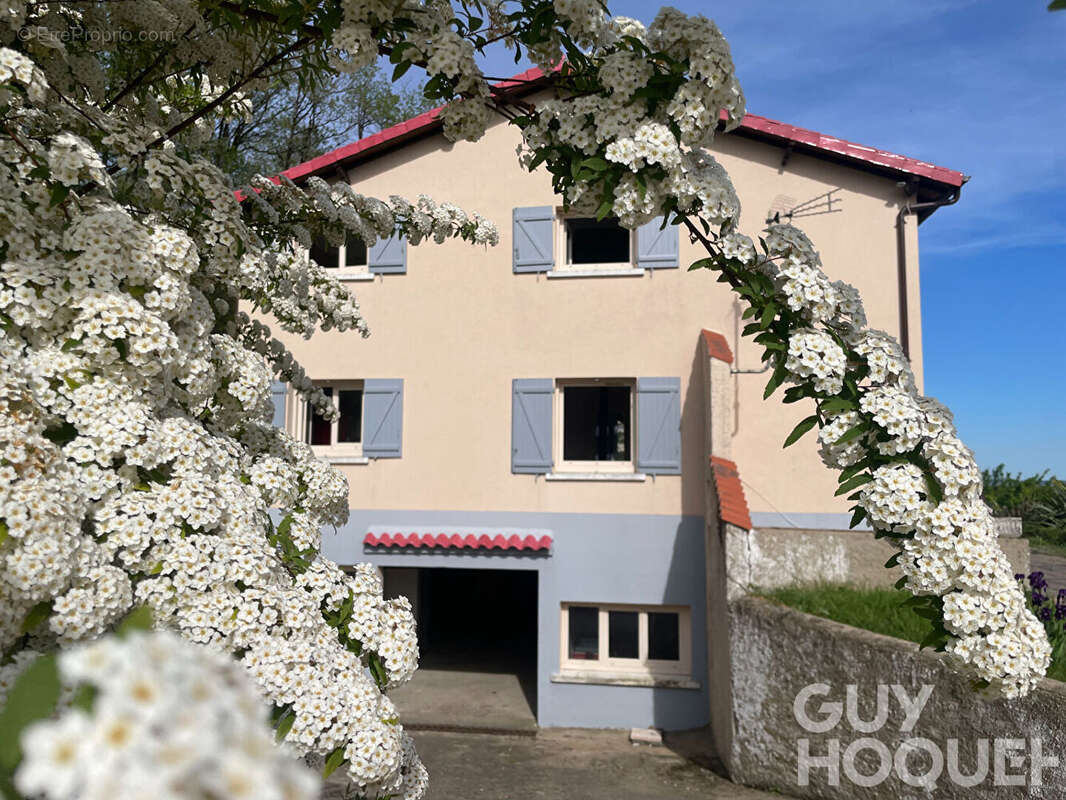 Maison à BEAUMONT