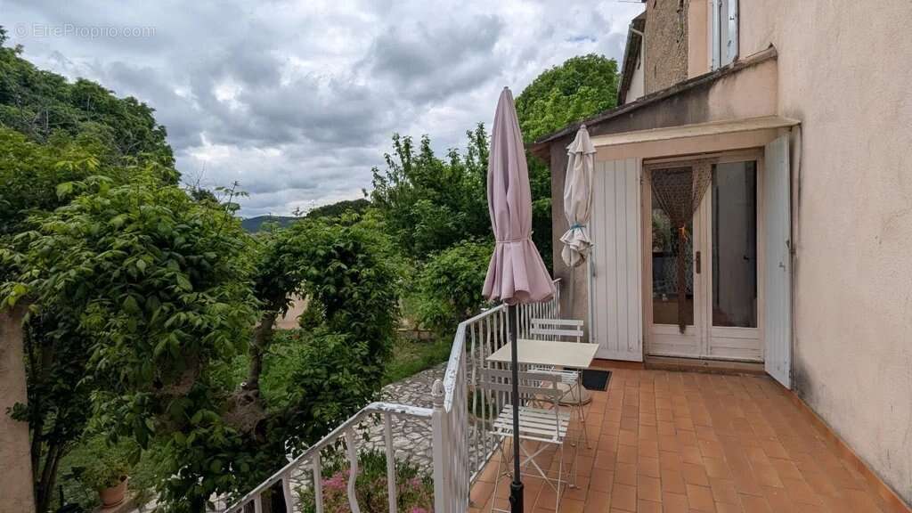 Maison à MONTFORT-SUR-ARGENS