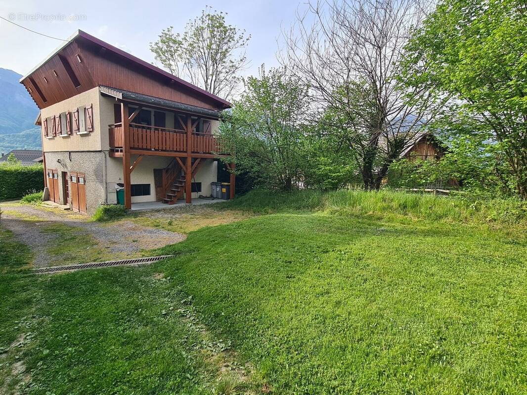 Maison à NOTRE-DAME-DES-MILLIERES