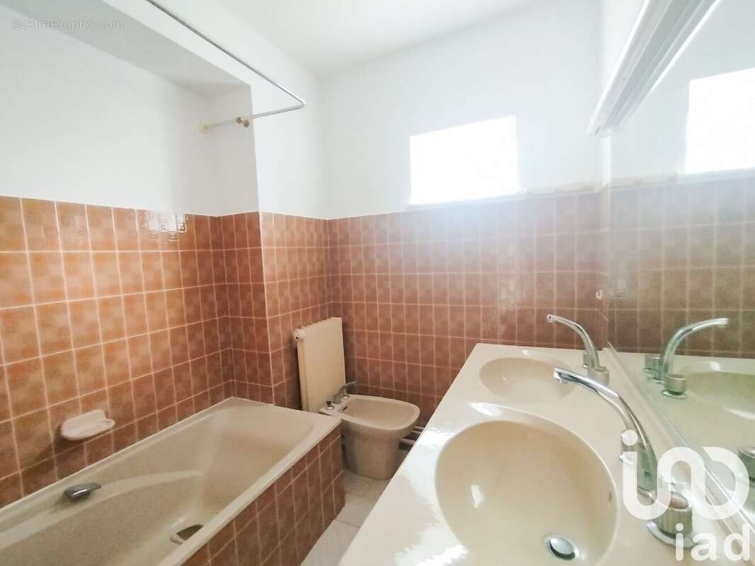 Photo 7 - Appartement à MONTLUCON