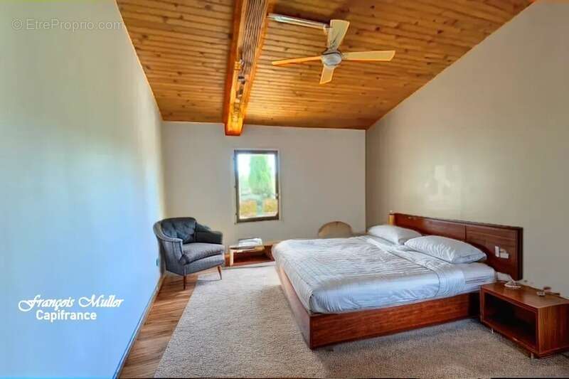 Maison à PIERREVERT