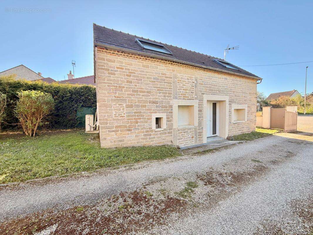 Maison à LABERGEMENT-FOIGNEY