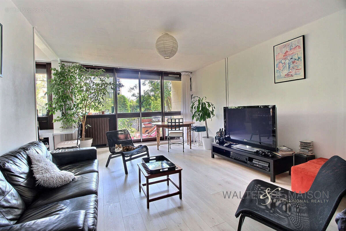 Appartement à VERSAILLES