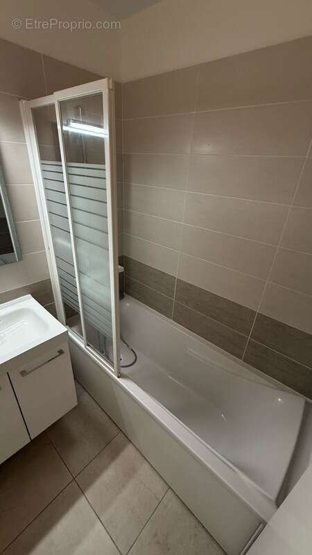 Appartement à SAINT-JEAN-DE-VEDAS