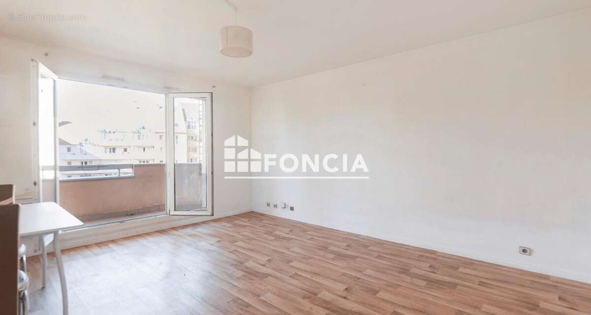 Appartement à LONGJUMEAU