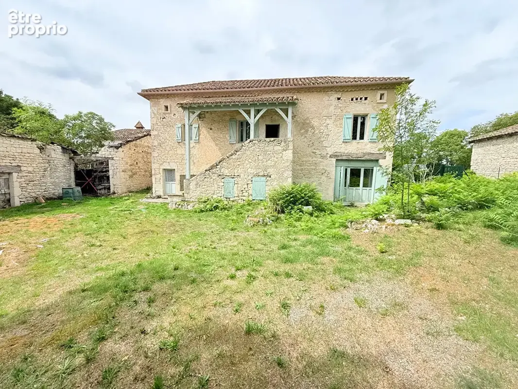 Coup de coeur : Authentique maison en pierre de 1872 à 10 min de Montcuq-en-Quercy-Blanc - photo 15