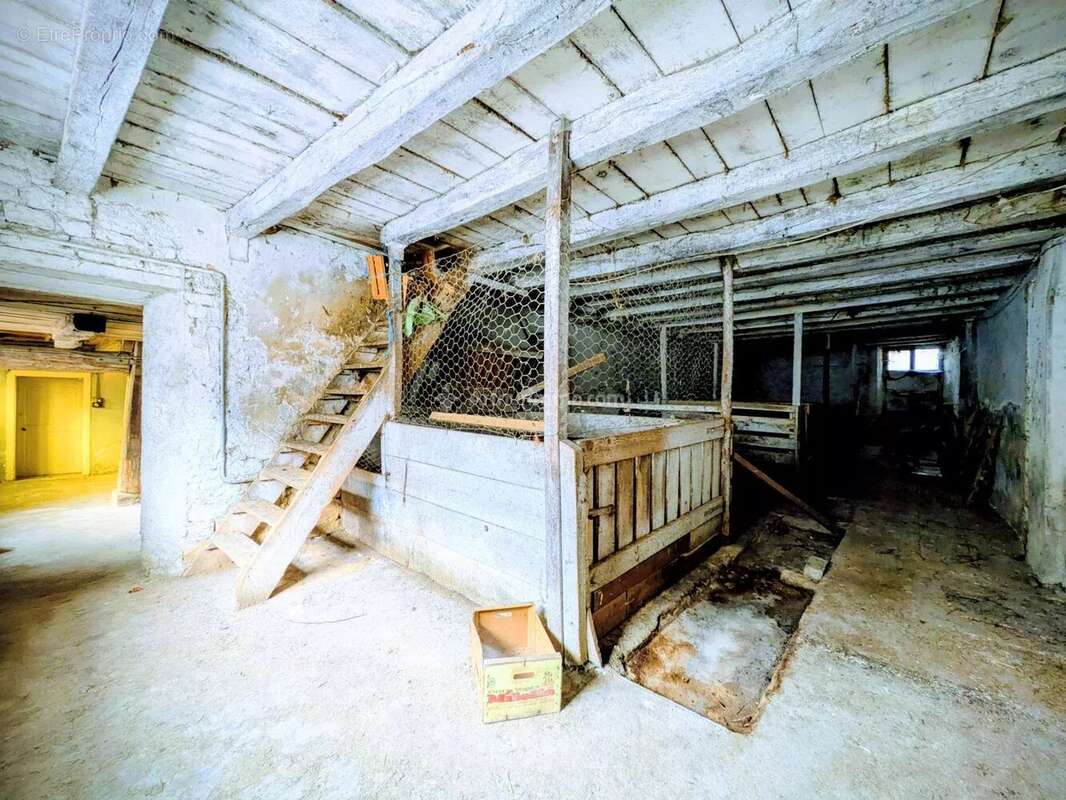 Maison à AUTIGNY-LA-TOUR