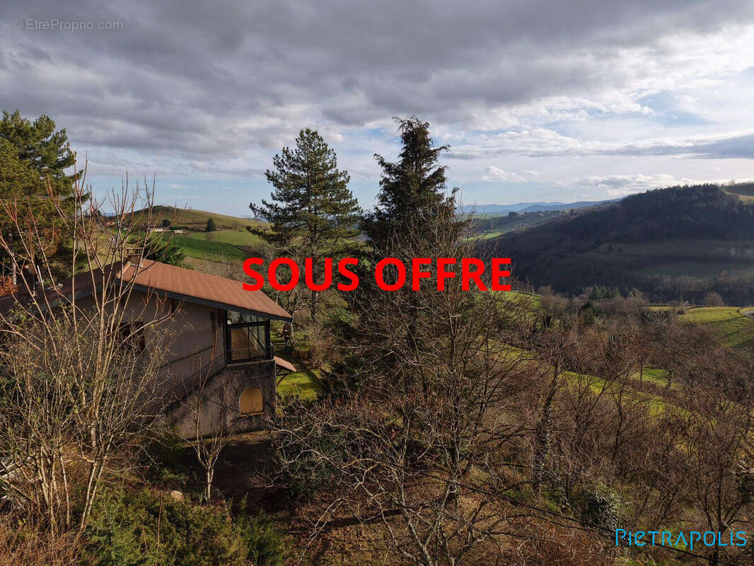 Maison à SAINT-CLEMENT-SUR-VALSONNE