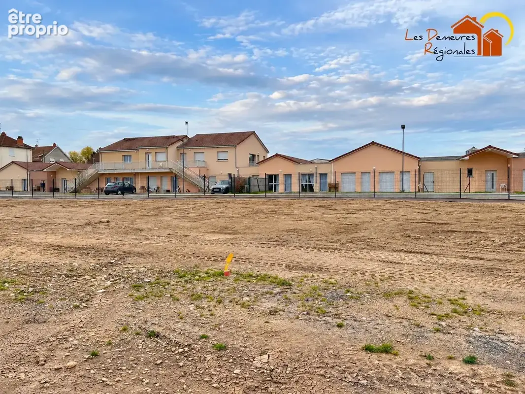 Terrain à bâtir de 708 m² à GUEUGNON (71) - photo 5