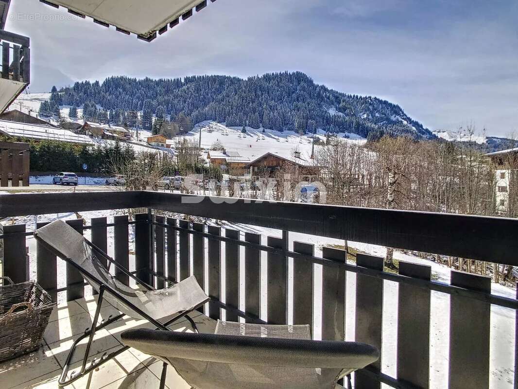 Appartement rénové à vendre skis aux pieds à  Rochebrune Megève. - photo 9