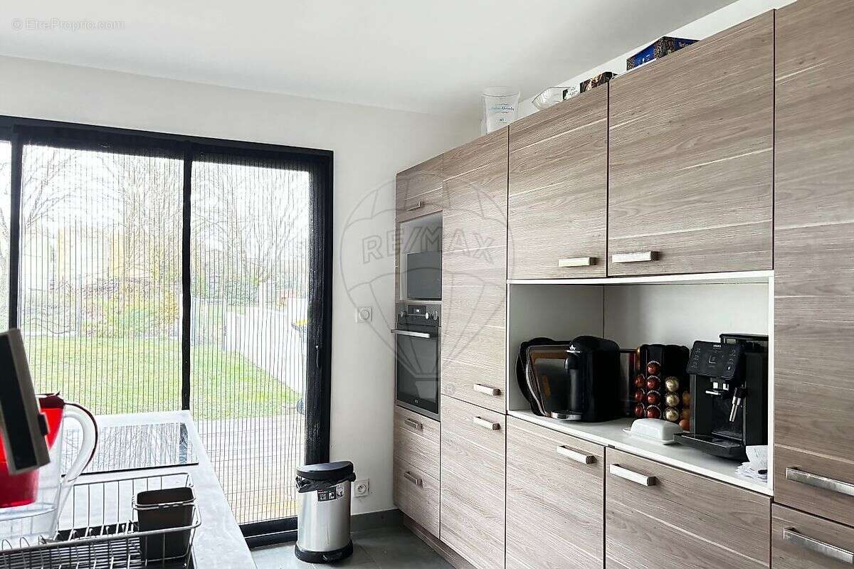 Maison à TALMONT-SUR-GIRONDE