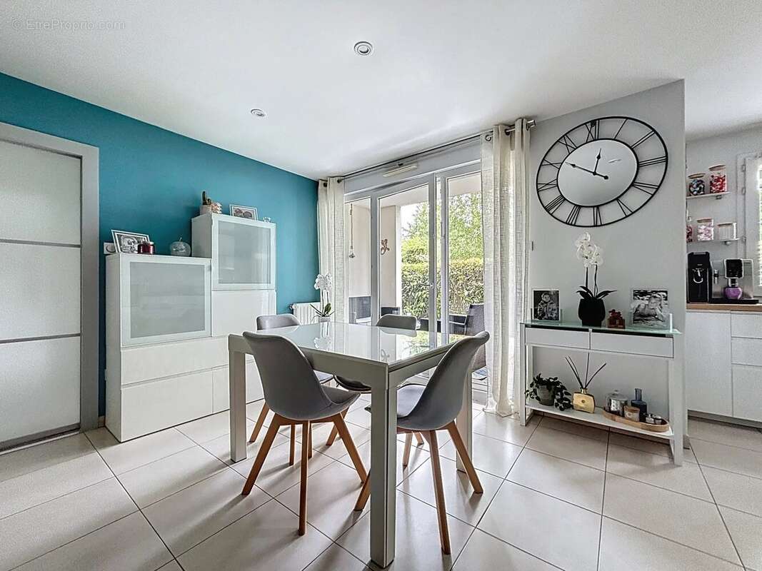 Appartement à ELANCOURT