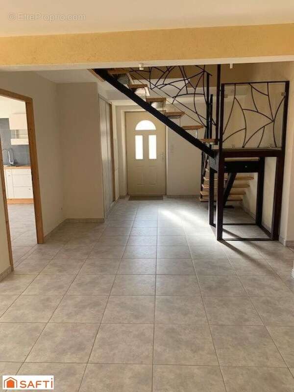 Photo 7 - Appartement à LOMPNIEU