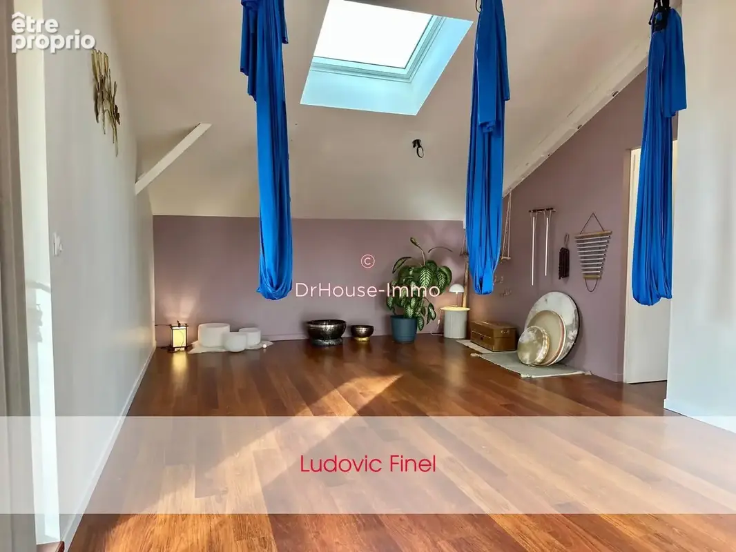 Maison 7 pièces 166 m² à vendre à Saint-Seurin-De-Cursac (33390) - photo 9