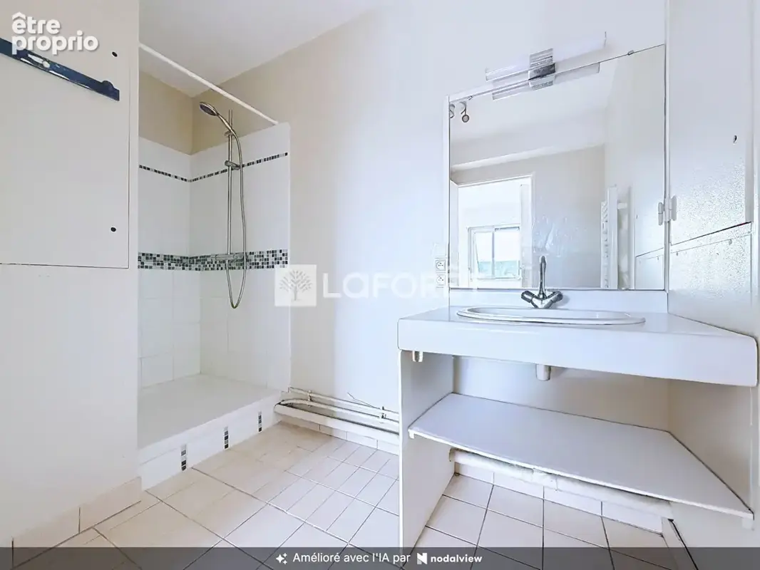 T2 lumineux 36 m² Coeur de ville Chartres DPE C - photo 4