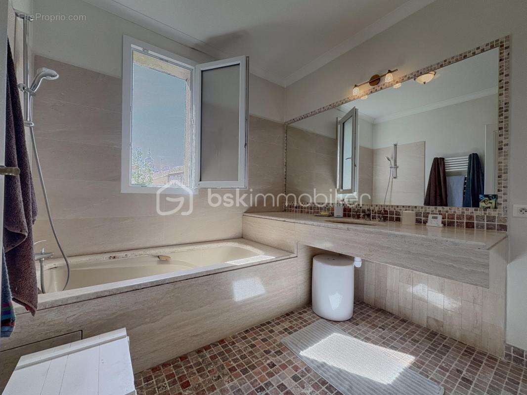 Appartement à AVIGNON