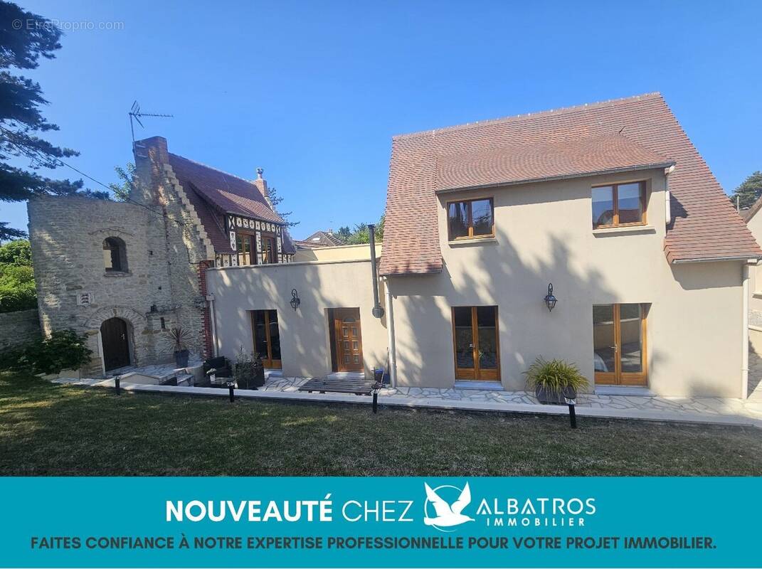 Maison à OUISTREHAM