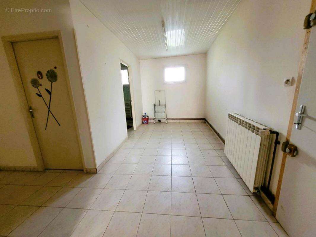 Maison à SAINT-CIERS-SUR-GIRONDE