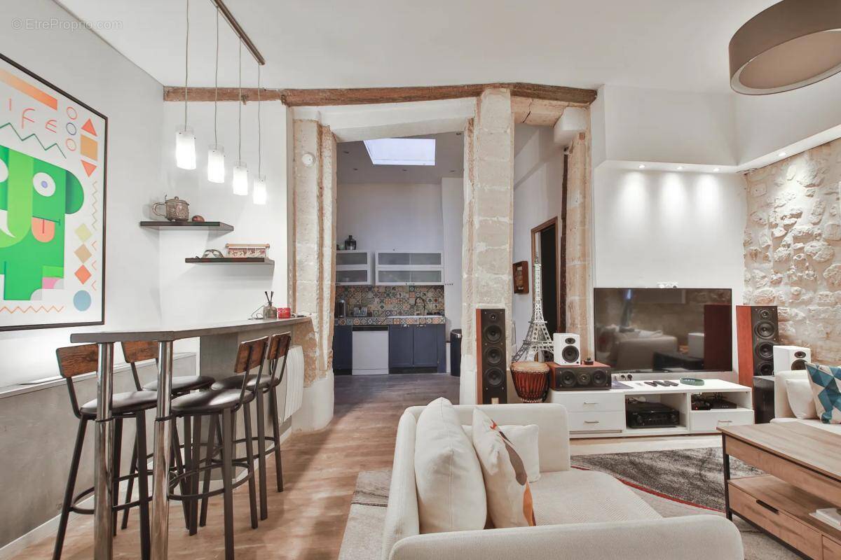 Appartement à PARIS-4E