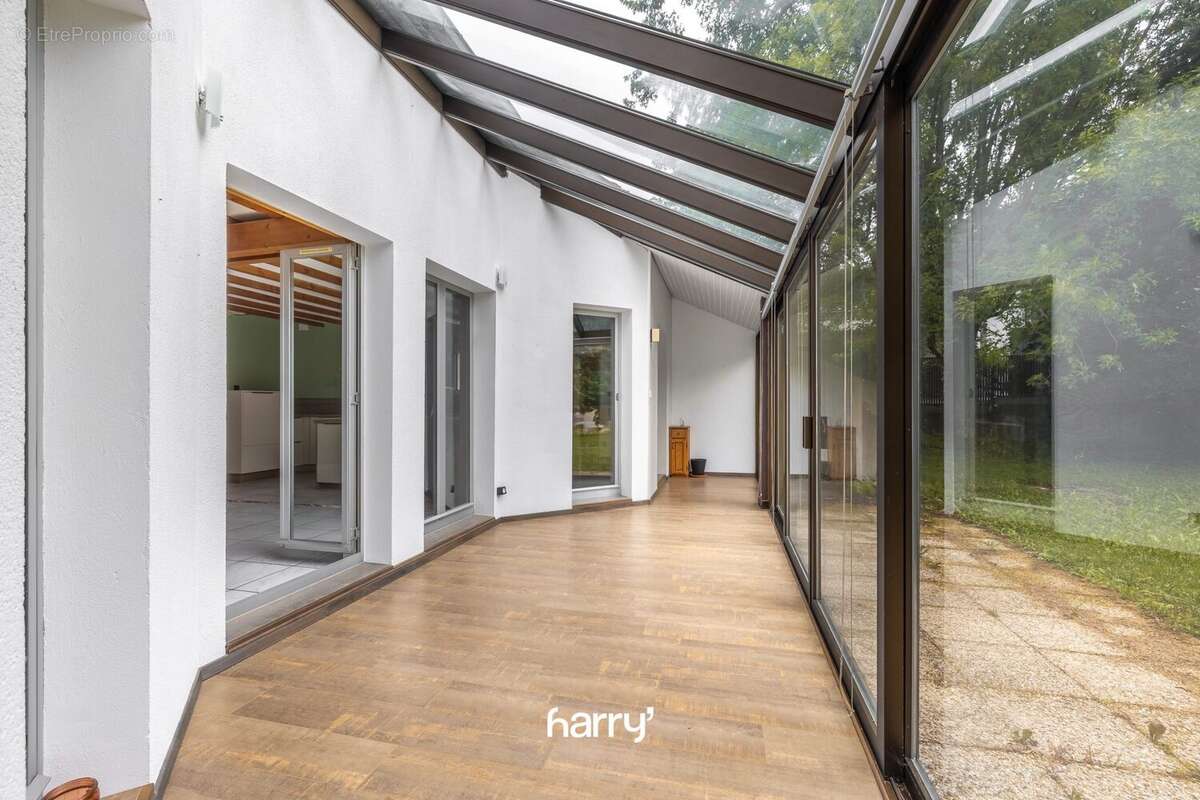 Maison à BIANS-LES-USIERS