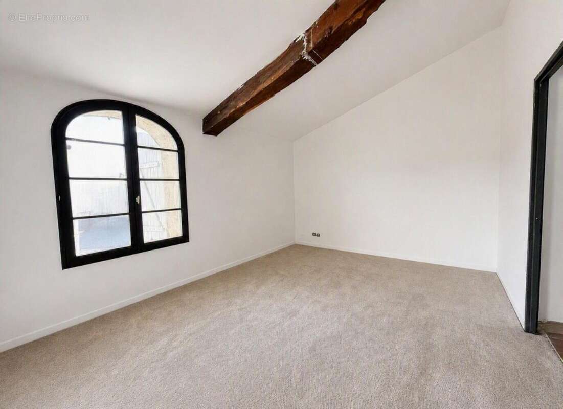 Maison 194 m² à Saint-Yzans-De-Medoc  - photo 6
