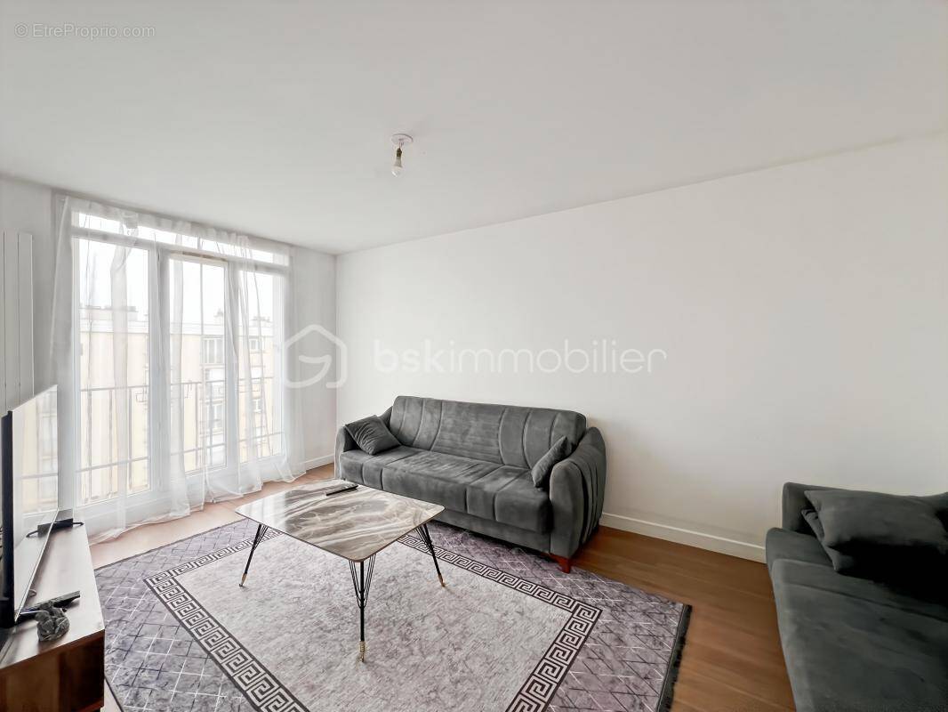 Appartement à LIMEIL-BREVANNES